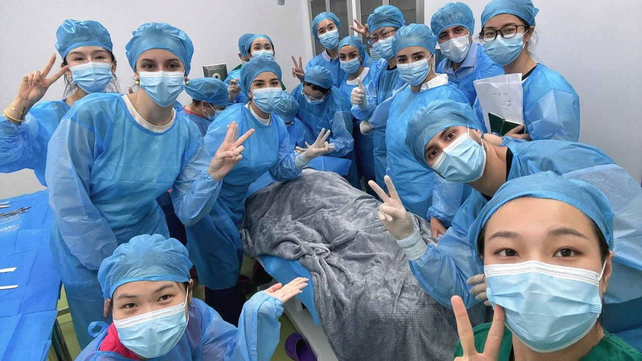 Advanced Ecological Hair Transplant AF technology for high-density hair restoration